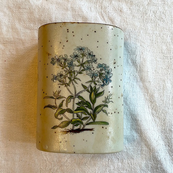 Brown speckled stoneware hanging floral bud vase